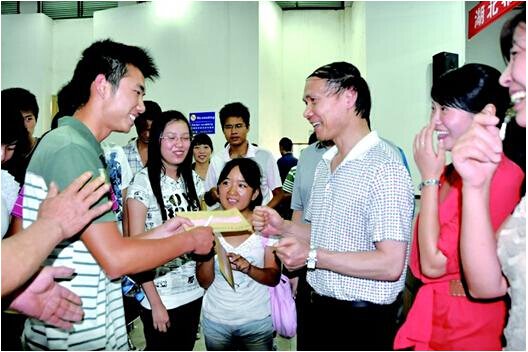 “湖北首善”慈善家喻友旺的五個選擇